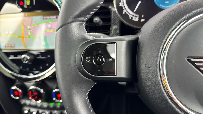 MINI Cooper 1.5 C Exclusive 3dr Auto Petrol Hatchback